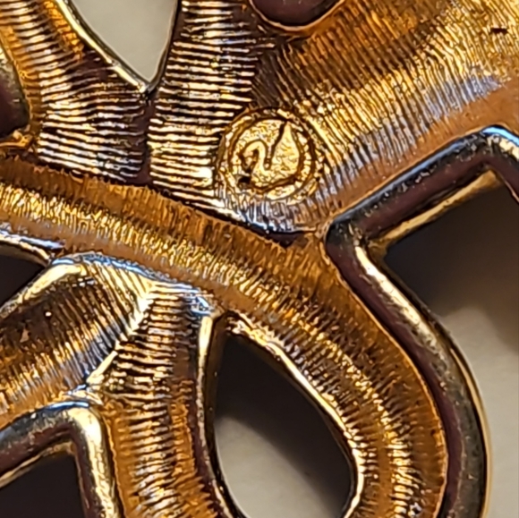 VINTAGE SWAROVSKI CRYSTAL SWAN LOGO NECKLACE - Picture 6 of 6